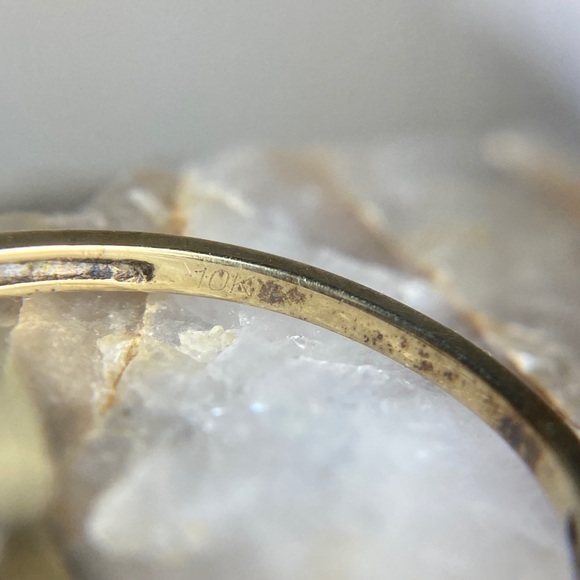 Two-Tone Gold & Diamond Decorative Cluster Ring - Picture 6 of 8